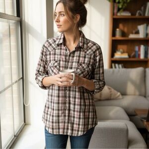 Twenty X Women’s Large Brown Long Sleeve Plaid Shirt Snap Up Western GUC